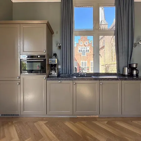 Weeshuis Groot * אנקהאוזן