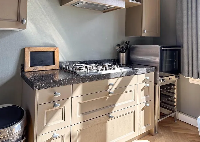 Weeshuis Groot 펜션 엥크휘젠