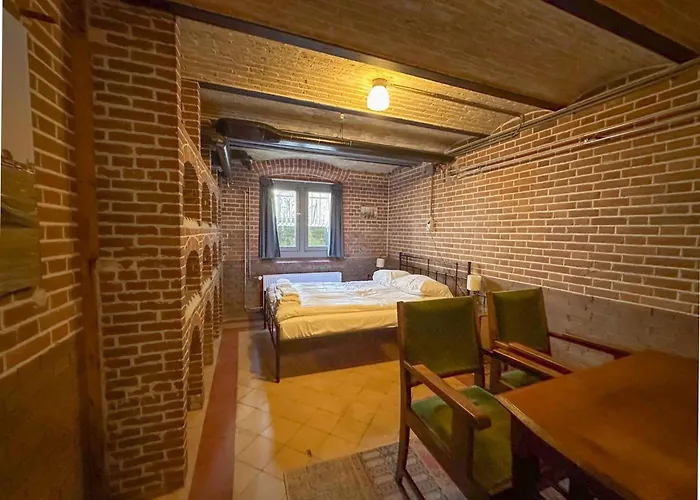 別荘 Weeshuis Groot エンクホイゼン