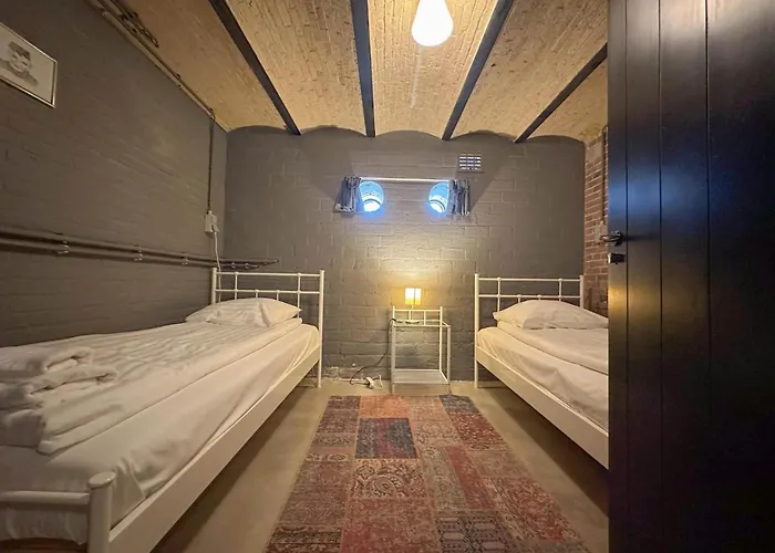 別荘 Weeshuis Groot エンクホイゼン